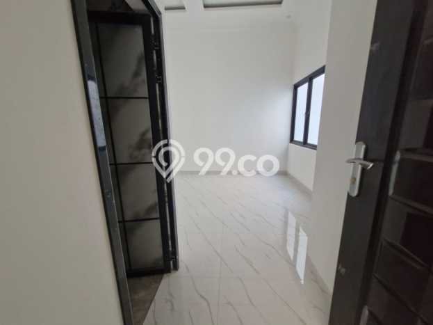 Rumah Eksklusif Siap Huni LT 108m2 di Duren Sawit, Jakarta Timur Rumah Eksklusif Siap Huni LT 108m2 di Duren Sawit, Jakarta Timur