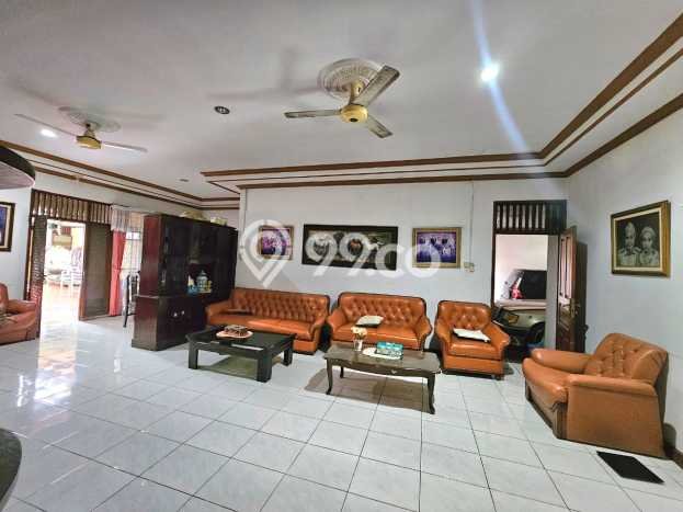 Dijual Rumah Premium dengan Fasilitas Sekitar Lengkap di Cinere, Depok Dijual Rumah Premium dengan Fasilitas Sekitar Lengkap di Cinere, Depok
