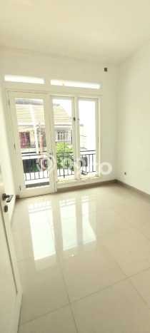 Rumah Modern 4 KT di Harapan Indah Bekasi Unfurnished Rumah Modern 4 KT di Harapan Indah Bekasi Unfurnished