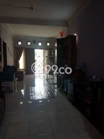 Dijual Segera Rumah LT 132m² di Area Premium, Jakarta Timur Dijual Segera Rumah LT 132m² di Area Premium, Jakarta Timur