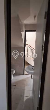 Rumah Strategis Minimalis Lb 100m2 di Tambun Selatan, Bekasi Rumah Strategis Minimalis Lb 100m2 di Tambun Selatan, Bekasi