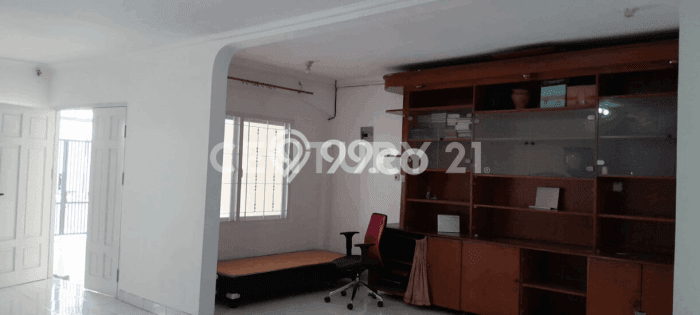 BEST PRICE! Rumah di Kelapa Gading, Dekat Fasilitas, 4 KT, Luas 120m2m² Bangunan 200m2m² BEST PRICE! Rumah di Kelapa Gading, Dekat Fasilitas, 4 KT, Luas 120m2m² Bangunan 200m2m²