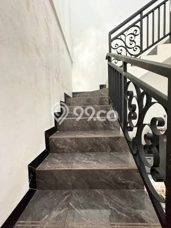 Dijual Cepat Rumah Favorit Siap Huni LB 105m2 di Cipayung, Jakarta Timur Dijual Cepat Rumah Favorit Siap Huni LB 105m2 di Cipayung, Jakarta Timur
