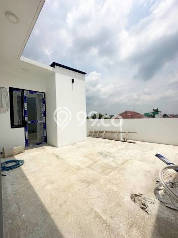Dijual Rumah Eksklusif 4 KT di Pondok Bambu, Jakarta Timur Dijual Rumah Eksklusif 4 KT di Pondok Bambu, Jakarta Timur