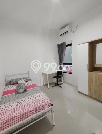 Dijual Kost di Kawasan Beji, Depok, Spesifikasi 10 KT, 10 KM, 105m2 Dijual Kost di Kawasan Beji, Depok, Spesifikasi 10 KT, 10 KM, 105m2