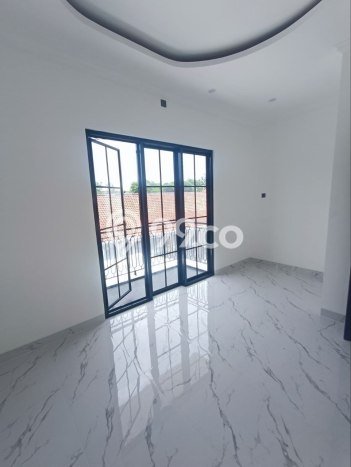 Rumah Modern Cantik 3 KT Bisa Langsung Pindah di Cipayung Rumah Modern Cantik 3 KT Bisa Langsung Pindah di Cipayung