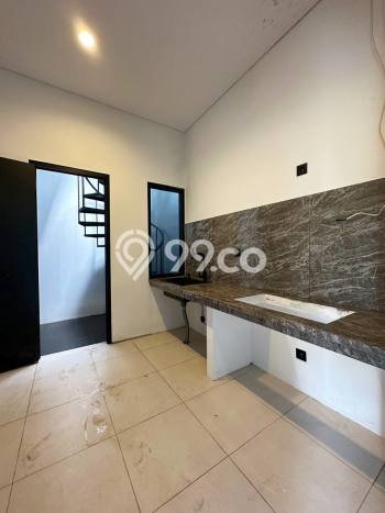 Jual Rumah Eksklusif 4 KT di Caman, Bekasi Jual Rumah Eksklusif 4 KT di Caman, Bekasi