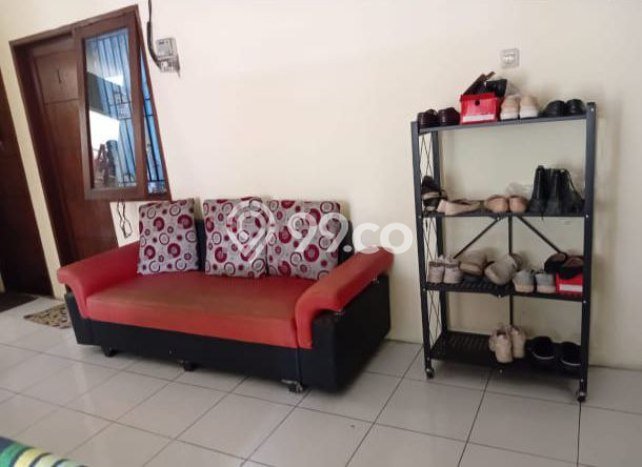Unit Kost Dijual di Kawasan Ciputat Tangerang Selatan dengan 13 KT Unit Kost Dijual di Kawasan Ciputat Tangerang Selatan dengan 13 KT