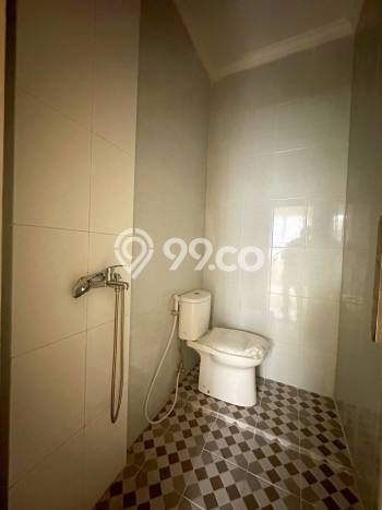 Jual Rumah Strategis Bagus Punya 3 KT di Kramat Jati Jakarta Timur SHM Jual Rumah Strategis Bagus Punya 3 KT di Kramat Jati Jakarta Timur SHM
