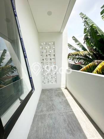 Dijual Rumah Eksklusif 4 KT di Pondok Bambu, Jakarta Timur Dijual Rumah Eksklusif 4 KT di Pondok Bambu, Jakarta Timur