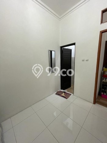 Cocok Untuk Investasi! Dijual Kost di Cipinang 4 Kamar Cocok Untuk Investasi! Dijual Kost di Cipinang 4 Kamar