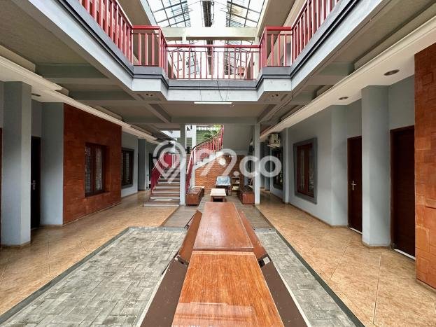 Cocok Untuk Investasi! Dijual Kost di Bintaro 19 Kamar Cocok Untuk Investasi! Dijual Kost di Bintaro 19 Kamar