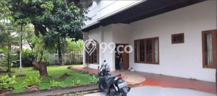 Dijual Rumah Mewah Elegan Dengan View Eksklusif di Ragunan, Jakarta Selatan Dijual Rumah Mewah Elegan Dengan View Eksklusif di Ragunan, Jakarta Selatan