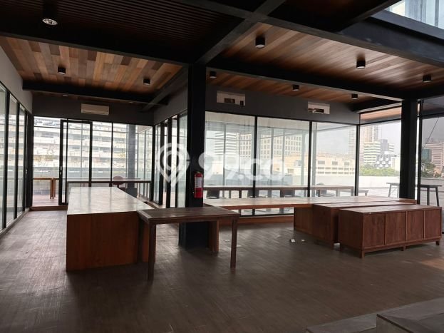 Untuk Dijual! Kantor di Kebon Sirih Jakarta Pusat LT 786m2 / LB 2329m2 Kawasan Strategis Untuk Dijual! Kantor di Kebon Sirih Jakarta Pusat LT 786m2 / LB 2329m2 Kawasan Strategis