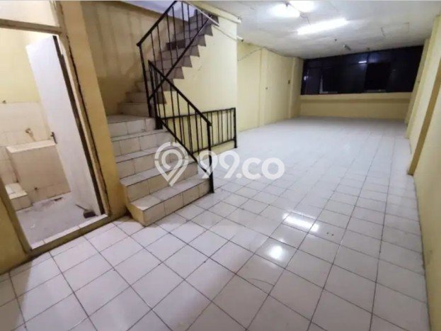 Ruko Bagus Dijual LB 300m2 Lokasi Strategis Depok Area Cocok untuk Berbisnis Ruko Bagus Dijual LB 300m2 Lokasi Strategis Depok Area Cocok untuk Berbisnis