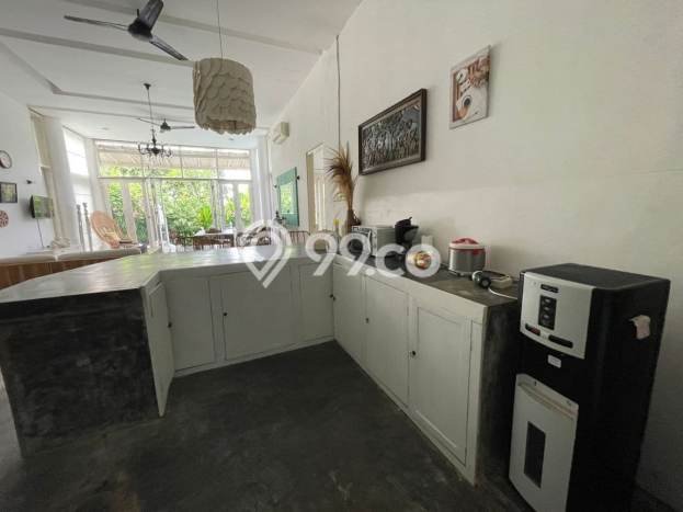 Vila di , Luas 401m2m², Akses ke Pusat Kota Vila di , Luas 401m2m², Akses ke Pusat Kota