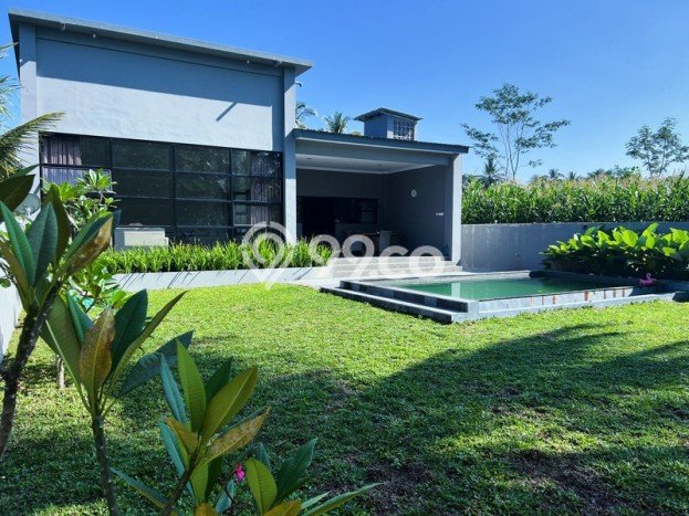 FOR SALE! Vila di Turi, Luas 891m2m², Posisi Strategis FOR SALE! Vila di Turi, Luas 891m2m², Posisi Strategis