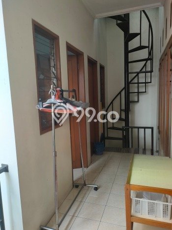 Dijual Rumah Mewah Elegan Dengan View Cantik di Jatiwaringin, Jakarta Timur Dijual Rumah Mewah Elegan Dengan View Cantik di Jatiwaringin, Jakarta Timur