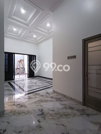 Dijual Rumah Premium dengan Fasilitas Sekitar Lengkap di Jagakarsa, Jakarta Selatan Dijual Rumah Premium dengan Fasilitas Sekitar Lengkap di Jagakarsa, Jakarta Selatan