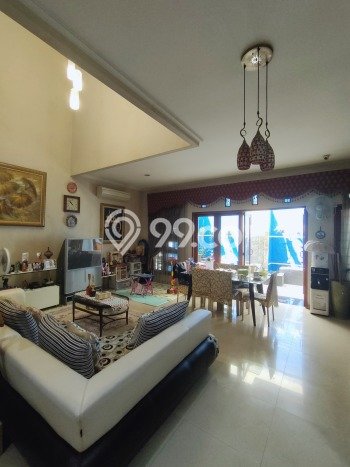 Dijual Rumah Mewah Elegan Dengan View Cantik di Jatiwaringin, Jakarta Timur Dijual Rumah Mewah Elegan Dengan View Cantik di Jatiwaringin, Jakarta Timur