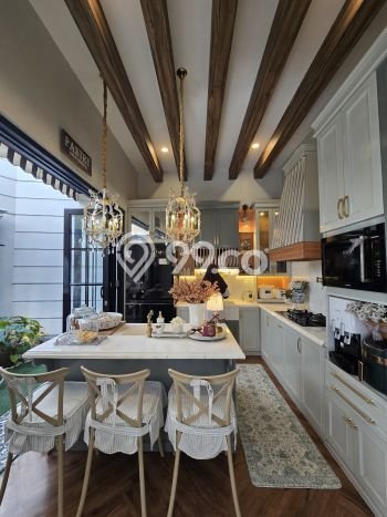 Dijual Rumah Luas Megah Dengan View Eksklusif di Condet, Jakarta Timur Dijual Rumah Luas Megah Dengan View Eksklusif di Condet, Jakarta Timur