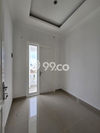 Siap Huni Rumah Minimalis & Modern LB 110m2 di Pondok Kopi Siap Huni Rumah Minimalis & Modern LB 110m2 di Pondok Kopi