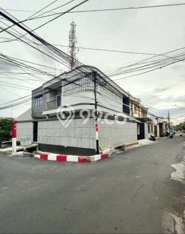 Rumah Elit Modern Siap Huni di Utan Kayu Jakarta Timur Rumah Elit Modern Siap Huni di Utan Kayu Jakarta Timur