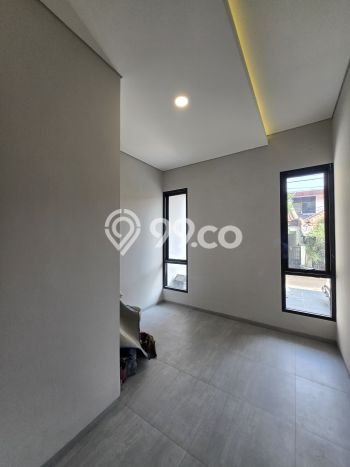 Hunian Nyaman Asri 3 KT Siap Huni di Kayu Putih Jakarta Timur Hunian Nyaman Asri 3 KT Siap Huni di Kayu Putih Jakarta Timur