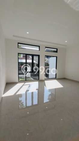 Dijual Rumah Mewah Elegan Dengan View Cantik di BSD Kencana Loka, Tangerang Dijual Rumah Mewah Elegan Dengan View Cantik di BSD Kencana Loka, Tangerang