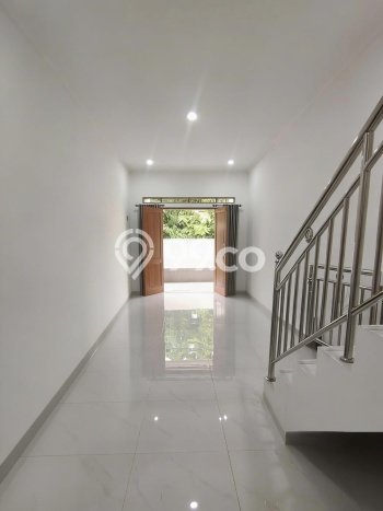 Rumah Modern 3 KT di Pondok Bambu Jakarta Timur Unfurnished Rumah Modern 3 KT di Pondok Bambu Jakarta Timur Unfurnished