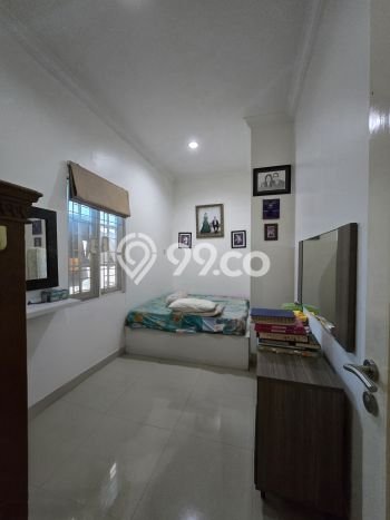 Rumah Elit Modern Siap Huni di Pondok Kelapa Jakarta Timur Rumah Elit Modern Siap Huni di Pondok Kelapa Jakarta Timur