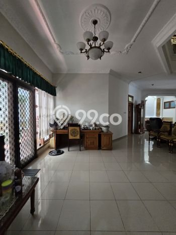Hunian Eksklusif Siap Huni LT 336m2 di Duren Sawit, Jakarta Timur Hunian Eksklusif Siap Huni LT 336m2 di Duren Sawit, Jakarta Timur