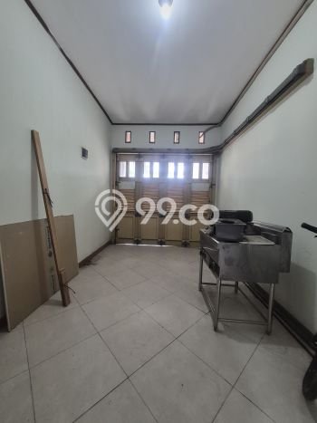 For Sale Hunian Rumah Terawat 3 Kamar di Pondok Kelapa, Jakarta Timur For Sale Hunian Rumah Terawat 3 Kamar di Pondok Kelapa, Jakarta Timur