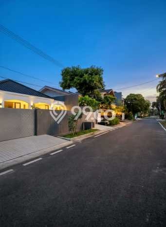 Dijual Rumah Mewah Exclusive di Jatinegara, Jakarta Timur Dijual Rumah Mewah Exclusive di Jatinegara, Jakarta Timur
