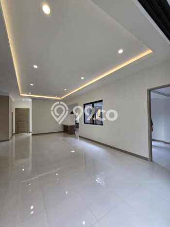 Dijual Rumah Mewah Exclusive di Jatinegara, Jakarta Timur Dijual Rumah Mewah Exclusive di Jatinegara, Jakarta Timur
