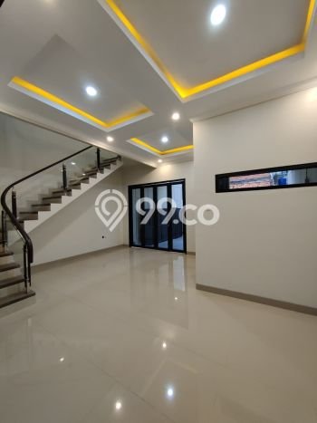 Hunian Elit LB 195m2 Siap Pakai Desain Elegan di Rawamangun, Jakarta Timur Hunian Elit LB 195m2 Siap Pakai Desain Elegan di Rawamangun, Jakarta Timur