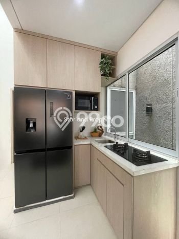 Rumah Modern Minimalis 4 Kamar Bisa Langsung Pindah di Ciputat Rumah Modern Minimalis 4 Kamar Bisa Langsung Pindah di Ciputat