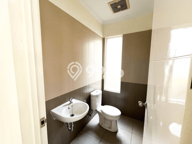 Hunian Elit LB 148m2 Siap Pakai Desain Elegan di Jatibening, Bekasi Hunian Elit LB 148m2 Siap Pakai Desain Elegan di Jatibening, Bekasi