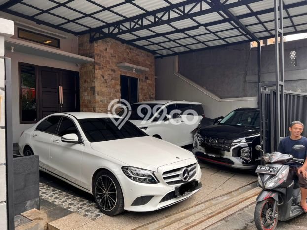 Rumah Luxury Modern Tanpa Renovasi di Tanjung Barat Jakarta Selatan Rumah Luxury Modern Tanpa Renovasi di Tanjung Barat Jakarta Selatan