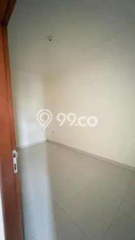Lokasi terbaik! Rumah siap huni disewakan di Duren Sawit LB 150m2 Lokasi terbaik! Rumah siap huni disewakan di Duren Sawit LB 150m2