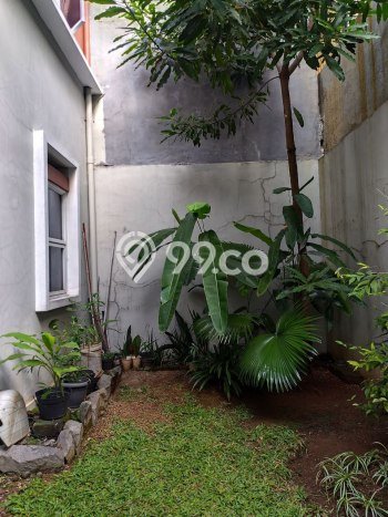 Jual Rumah Favorit Siap Huni LB 130m2 di Menteng, Jakarta Pusat Jual Rumah Favorit Siap Huni LB 130m2 di Menteng, Jakarta Pusat
