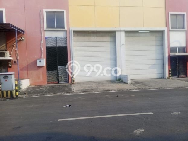 Gudang Dijual di Cakung LT 162m2, LB 152m2 Solusi Investasi Cerdas Gudang Dijual di Cakung LT 162m2, LB 152m2 Solusi Investasi Cerdas