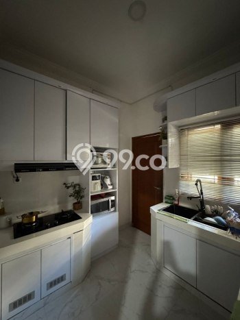 For Sale Rumah Elit Exclusive di Kramat Jati, Jakarta Timur For Sale Rumah Elit Exclusive di Kramat Jati, Jakarta Timur