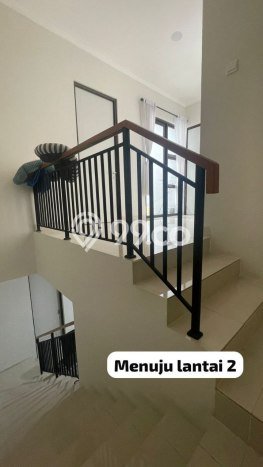 Siap Huni Rumah Mewah 5 Kamar di Cibitung Dekat ke Mana Saja Siap Huni Rumah Mewah 5 Kamar di Cibitung Dekat ke Mana Saja