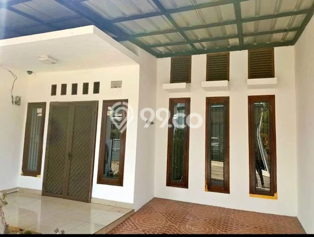 Rumah di Jati Asih, 2 KM, Lingkungan Tenang Rumah di Jati Asih, 2 KM, Lingkungan Tenang