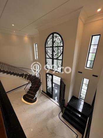 Dijual Rumah Mewah Exclusive di Wiyung, Surabaya Dijual Rumah Mewah Exclusive di Wiyung, Surabaya