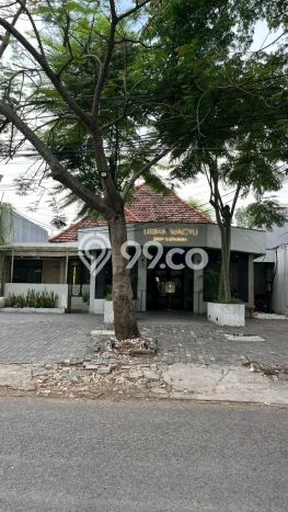 Jual Cepat Rumah dengan Luas Tanah 508m2m² dan Luas Bangunan 450m2m² di Kawasan Raya Darmo, Surabaya Jual Cepat Rumah dengan Luas Tanah 508m2m² dan Luas Bangunan 450m2m² di Kawasan Raya Darmo, Surabaya