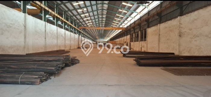 FOR SALE! Gudang di Driyorejo Gresik, LT 48000m2, LB 20000m2 FOR SALE! Gudang di Driyorejo Gresik, LT 48000m2, LB 20000m2