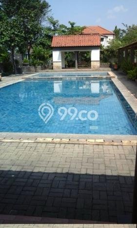 PENAWARAN TERBAIK! Rumah Strategis di , Luas 400m2m² Bangunan 450m2m² PENAWARAN TERBAIK! Rumah Strategis di , Luas 400m2m² Bangunan 450m2m²