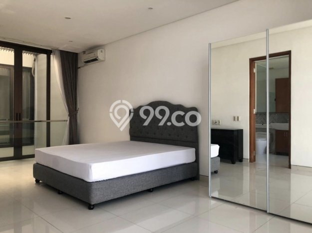 Dijual Rumah Elit Exclusive di Wiyung, Surabaya Dijual Rumah Elit Exclusive di Wiyung, Surabaya